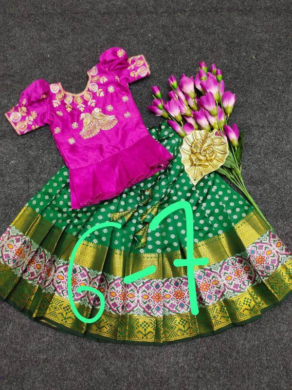 KiDS LEHENGA and GOWNS Kids clothing manufacturers